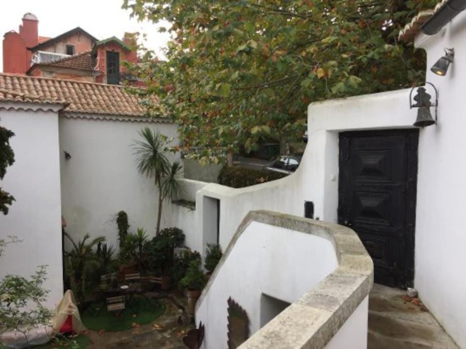 Tiny Smart Home, Private Garden & Outside Jacuzzi. Center Sintra! Buitenkant foto