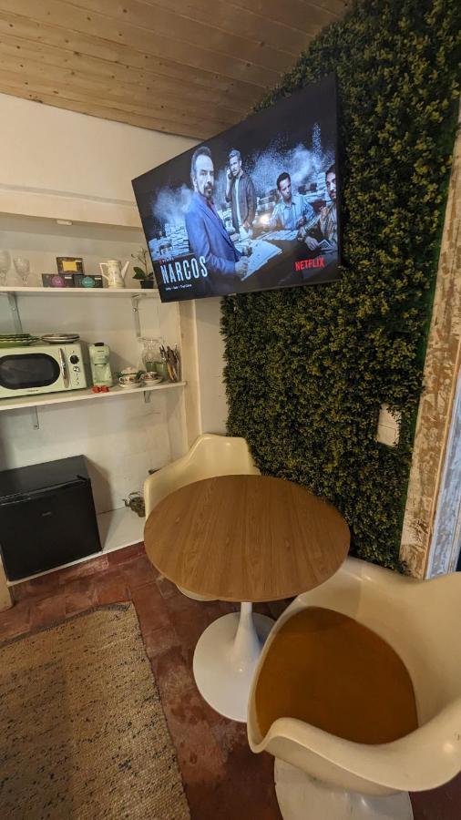 Tiny Smart Home, Private Garden & Outside Jacuzzi. Center Sintra! Buitenkant foto